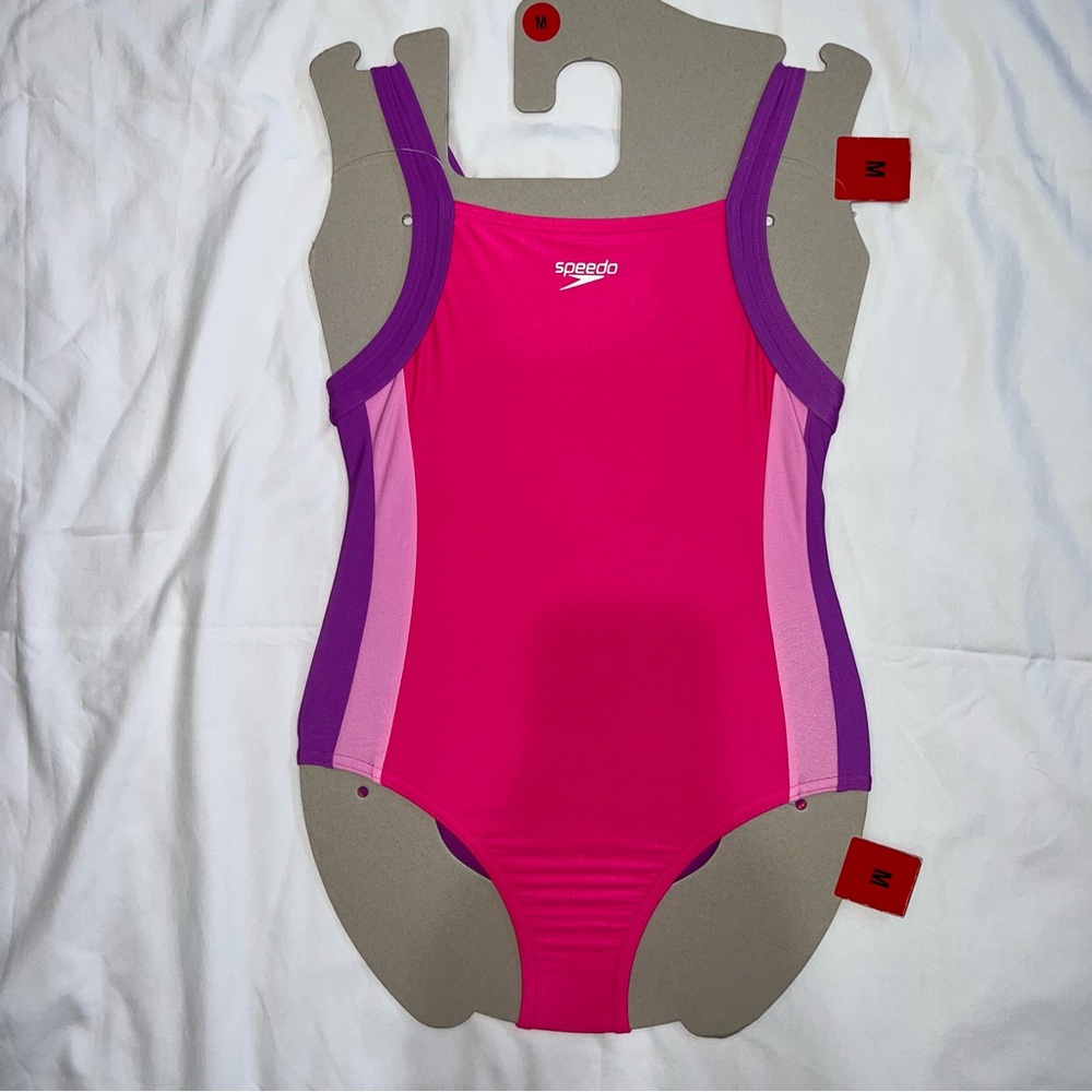 Speedo Kids One Piece Swimsuit - Pink and Purple. Size M